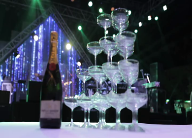 5th January 2025 : A slow motion shot of a bar at an Indian wedding in New Delhi, India