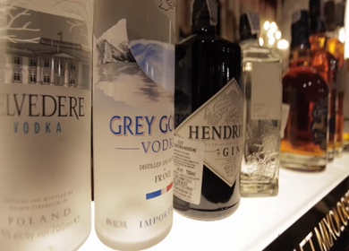 5th January 2025 : A slow motion shot of a bar at an Indian wedding in New Delhi, India